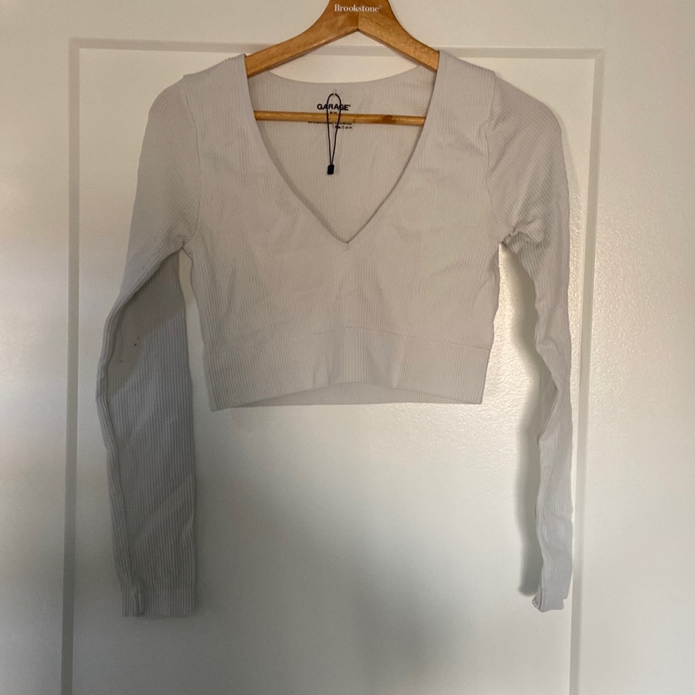 GARAGE Women's white crop top size medium